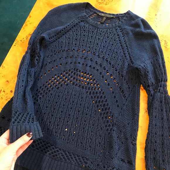 BCBG Maxazria GORGEOUS sweater Navy Size XXS - Picture 2 of 6